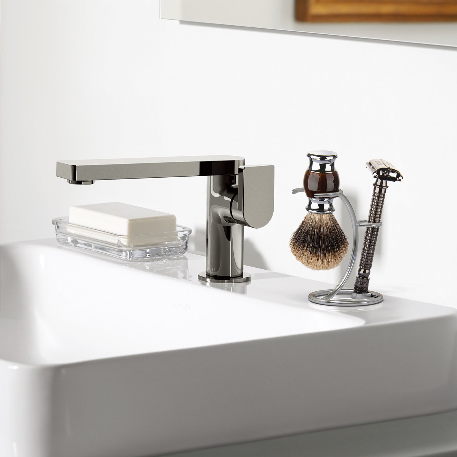 Linkidea Razor Stand, Safety Razor and Shaving Brush Holder for Shower, Compatible with Merkur 34CHD, 23C, Gillette NFL Series, Henson AL13, Vikings Blade Chieftain (Chrome Plated/Silver)