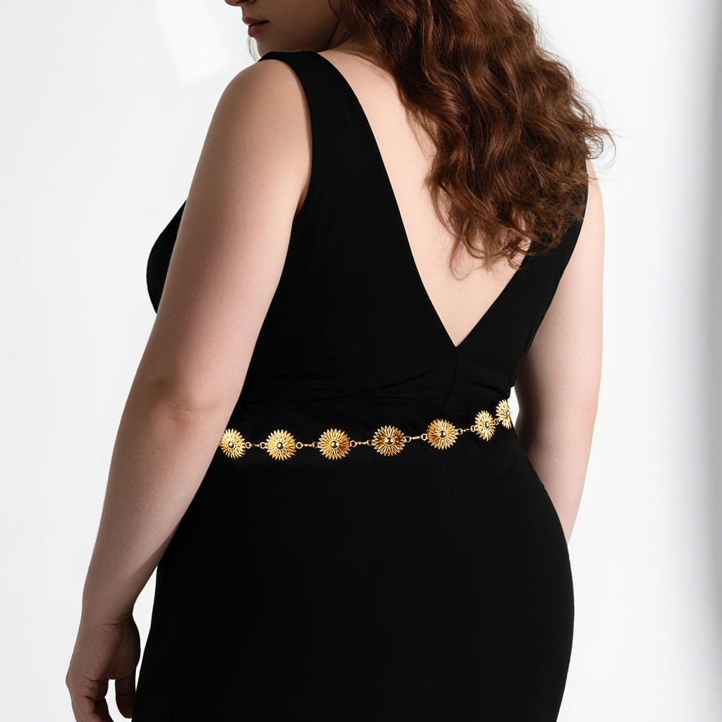 Plus Size Chain Belt for Women, Metal Chain Belt Belly Waist Chains, 59 Inch Adjustable Chunky Body Fashion Waist Jewelry Accessory (Gold, Daisy Style)