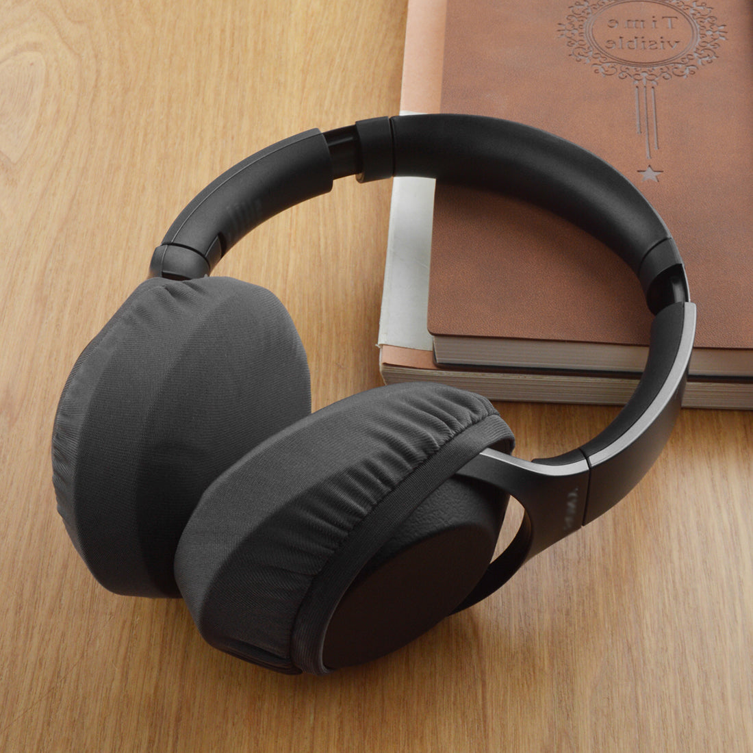 Linkidea Fabric Ear Covers, Washable, Sweatproof Protectors for Headphones, Ideal for Gym & Gaming, 2 Pairs (M, Black)