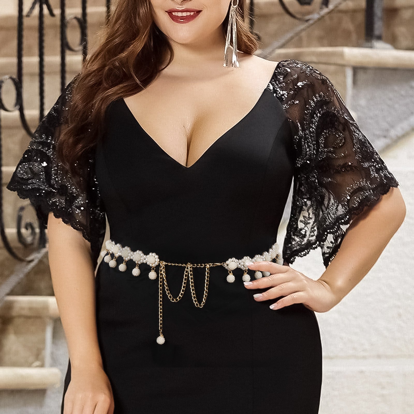 White Pearl Waist Chains with Pendant, Plus Size Pearls Chain Belt for Women, Max 47.5 Inch Adjustable Chunky Body Accessory