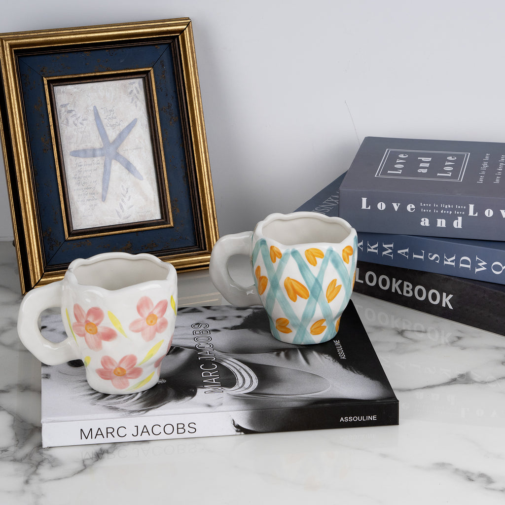 Linkidea Ceramic Coffee Mug, 12oz/350ml Hand-Painted Irregular Coffee Cup, Novelty Teacups with Handles for Beer, Latte, Hot Cocoa, Microwave and Dishwasher Safe (Green Heart Stripes)
