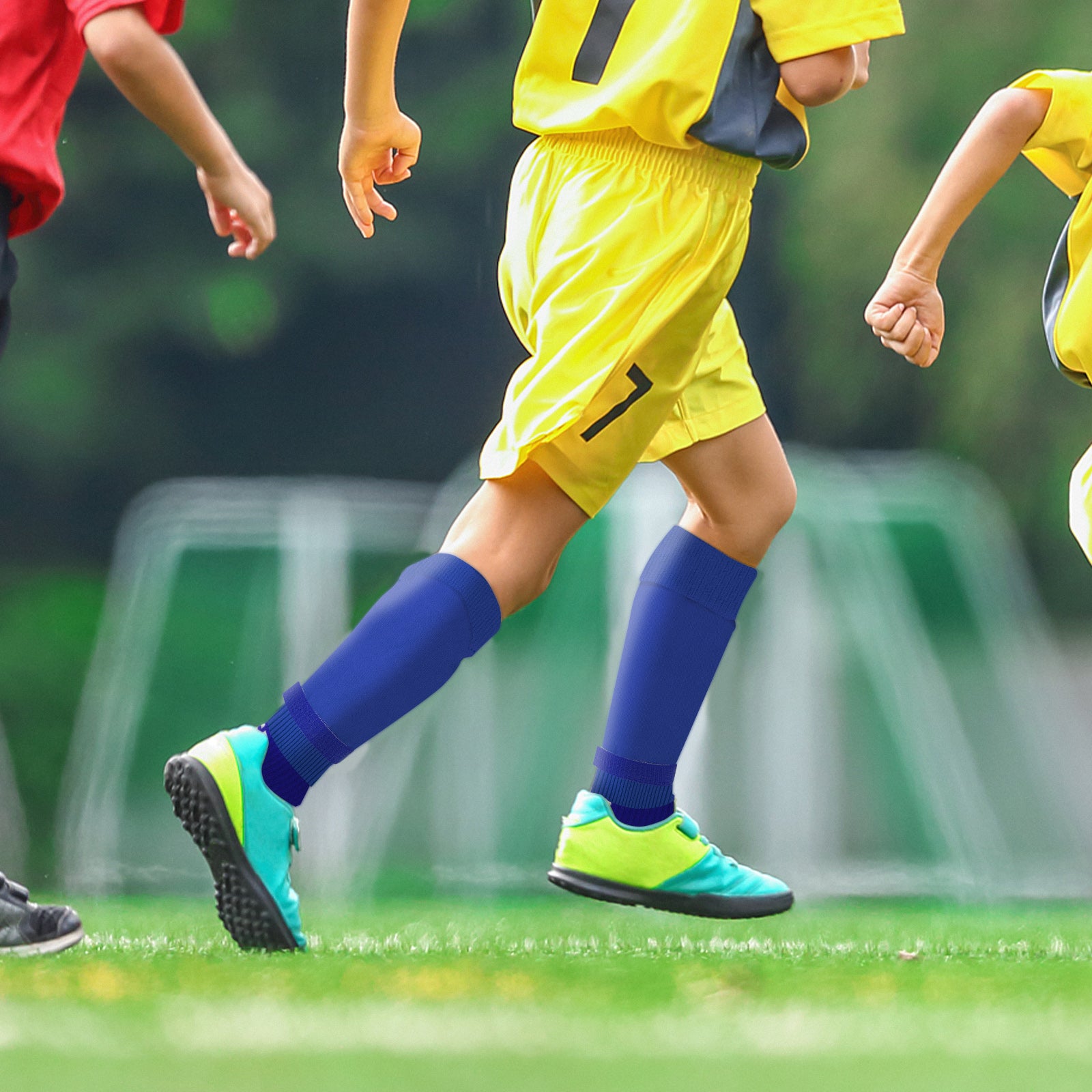 Linkidea Kids Soccer Grip Socks with Shin Guard Sleeve for Age 6 - 9 (Blue)