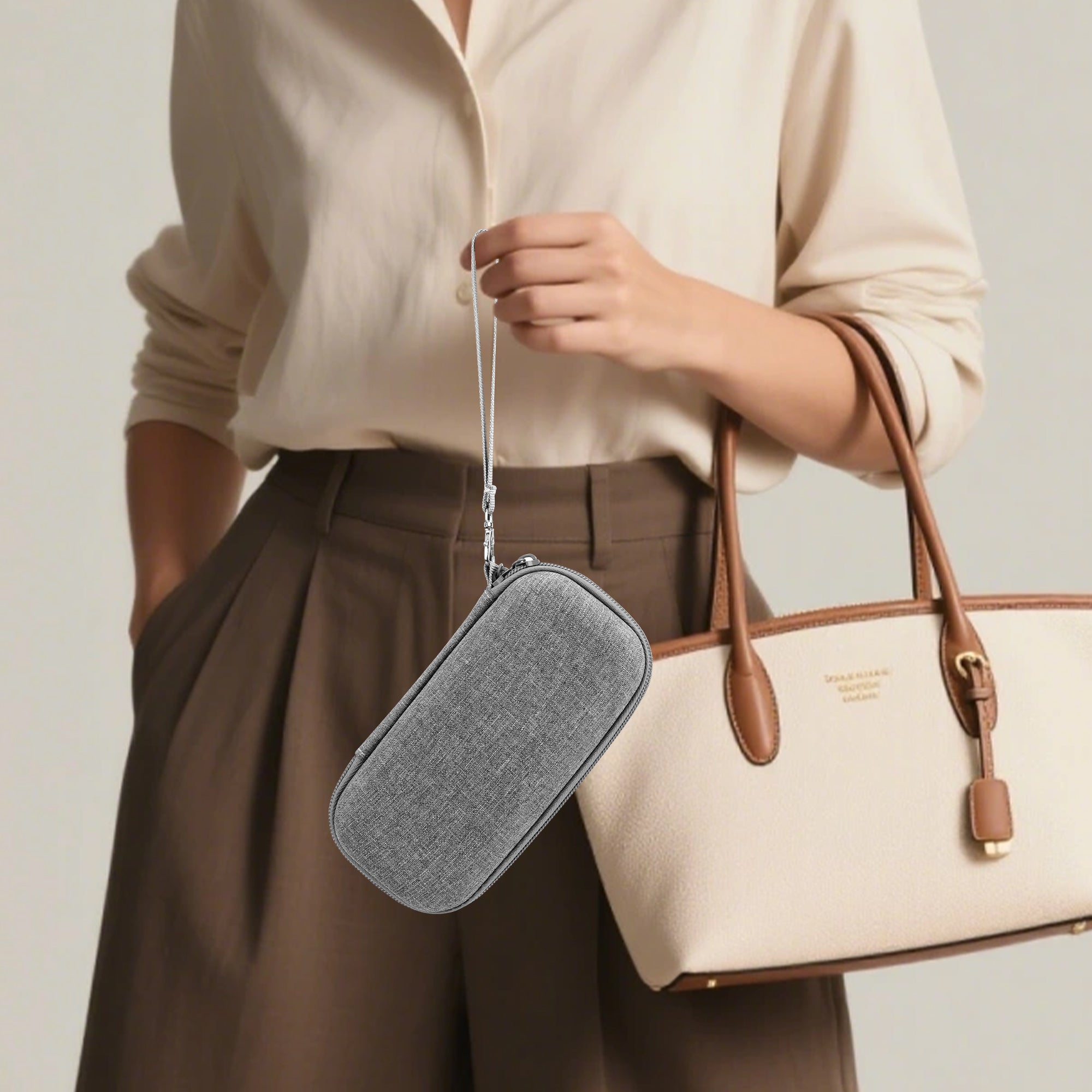 Extra Large Hard Shell Smart Glasses Case, Sunglasses Storage Organizer Compatible with XREAL One Pro/ Air 2 pro/ Air AR Glasses Travel Case, Grey