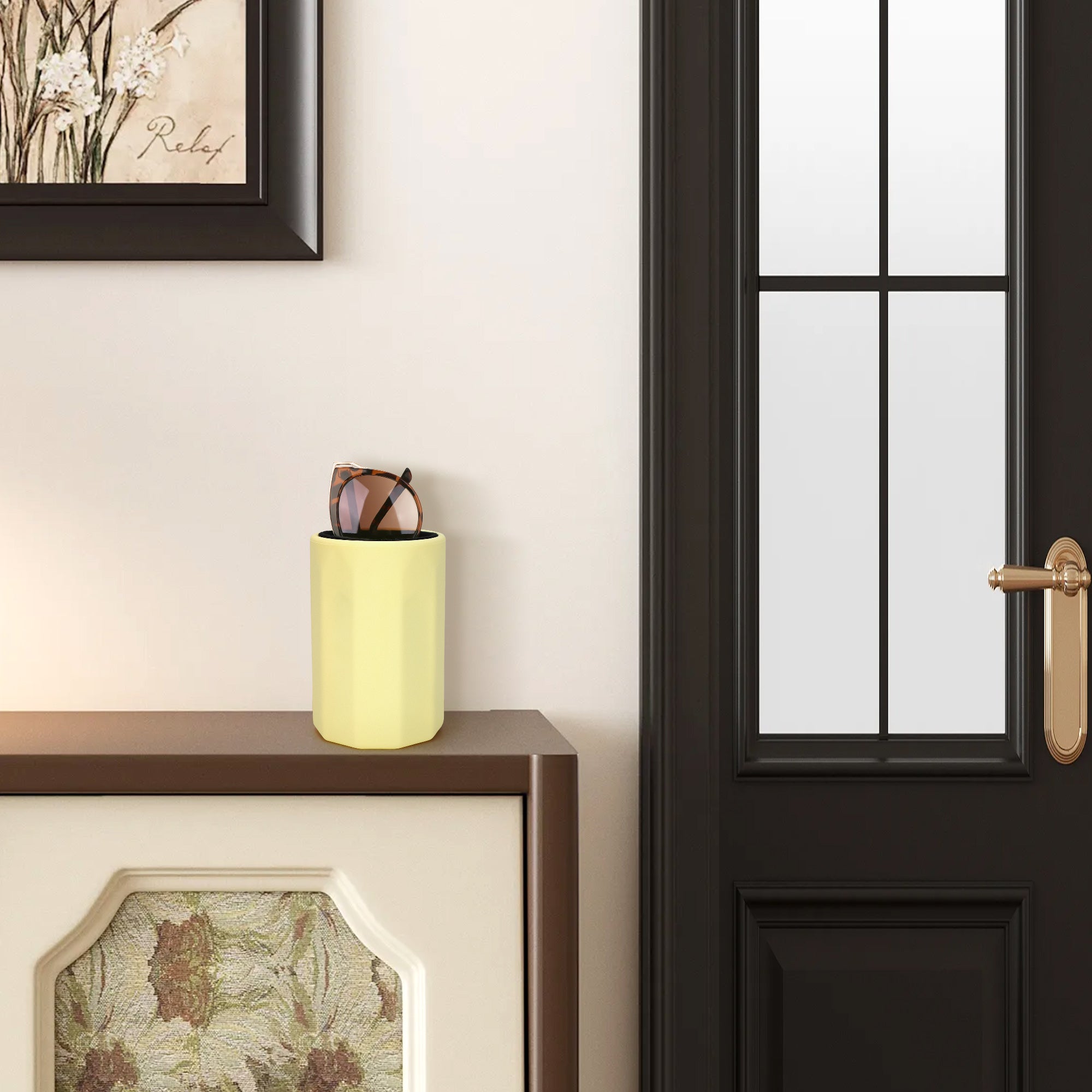 Sunglasses Desk Holder Stand Compatible with Extra Large Glasses, Yellow Silicone Eyeglasses Display Storage Organizer with Plush Lined