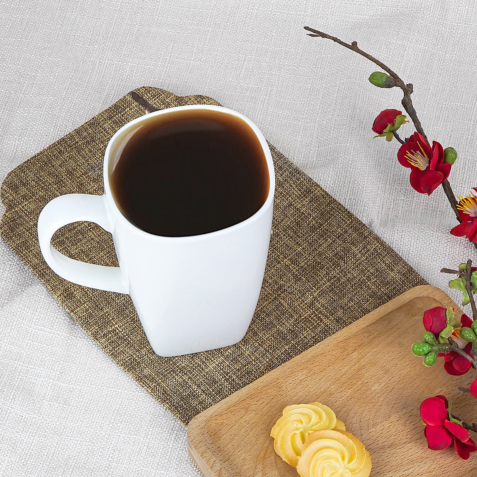 Linkidea Extra Large Fine Bone China Coffee Mug 20oz, Lightweight Coffee Cups with Handles, Teacups for Beer, Latte, Hot Cocoa, Microwave and Dishwasher Safe, White