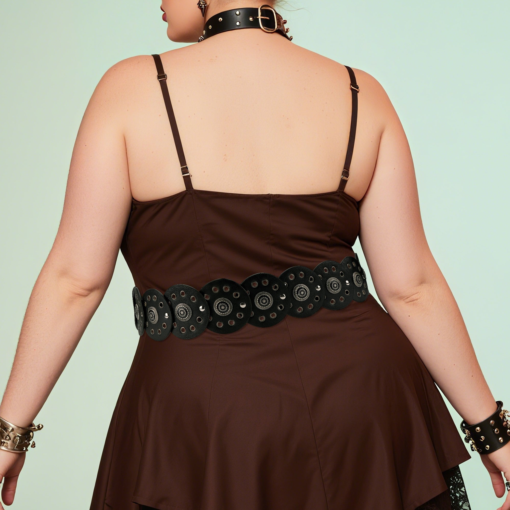 Plus Size Chain Belt for Women, Medieval Vegan Leather Metal Fashion Belly Waist Chains, 51 Inch Adjustable Chunky Body Accessory (XL, Black)