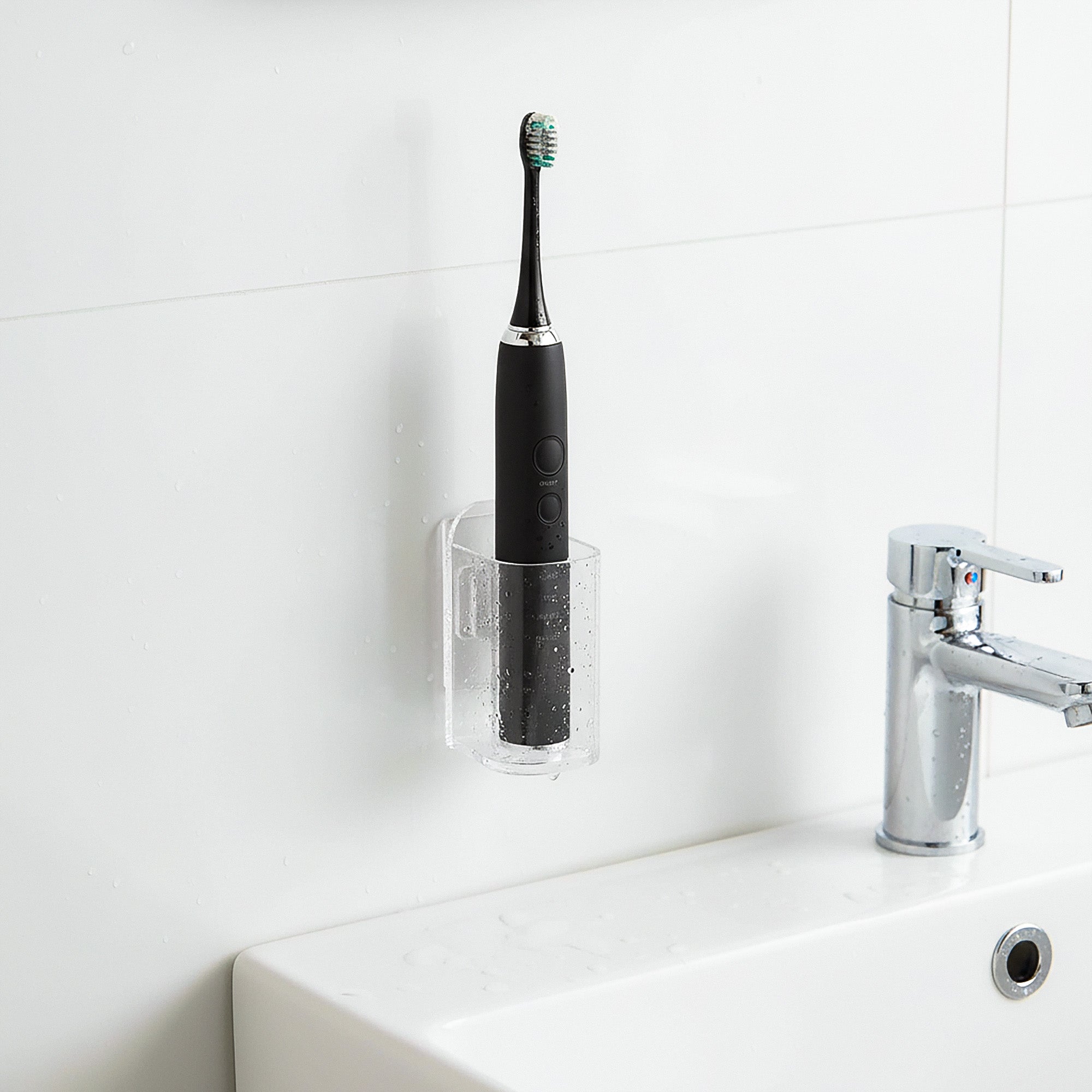 Linkidea Wall Mount Electric Toothbrush Holder for Shower, Plastic Power Brush Hanger, Self Adhesive Organizer Compatible with Oral-B iO Series, Philip Sonicare ProtectiveClean (Clear)