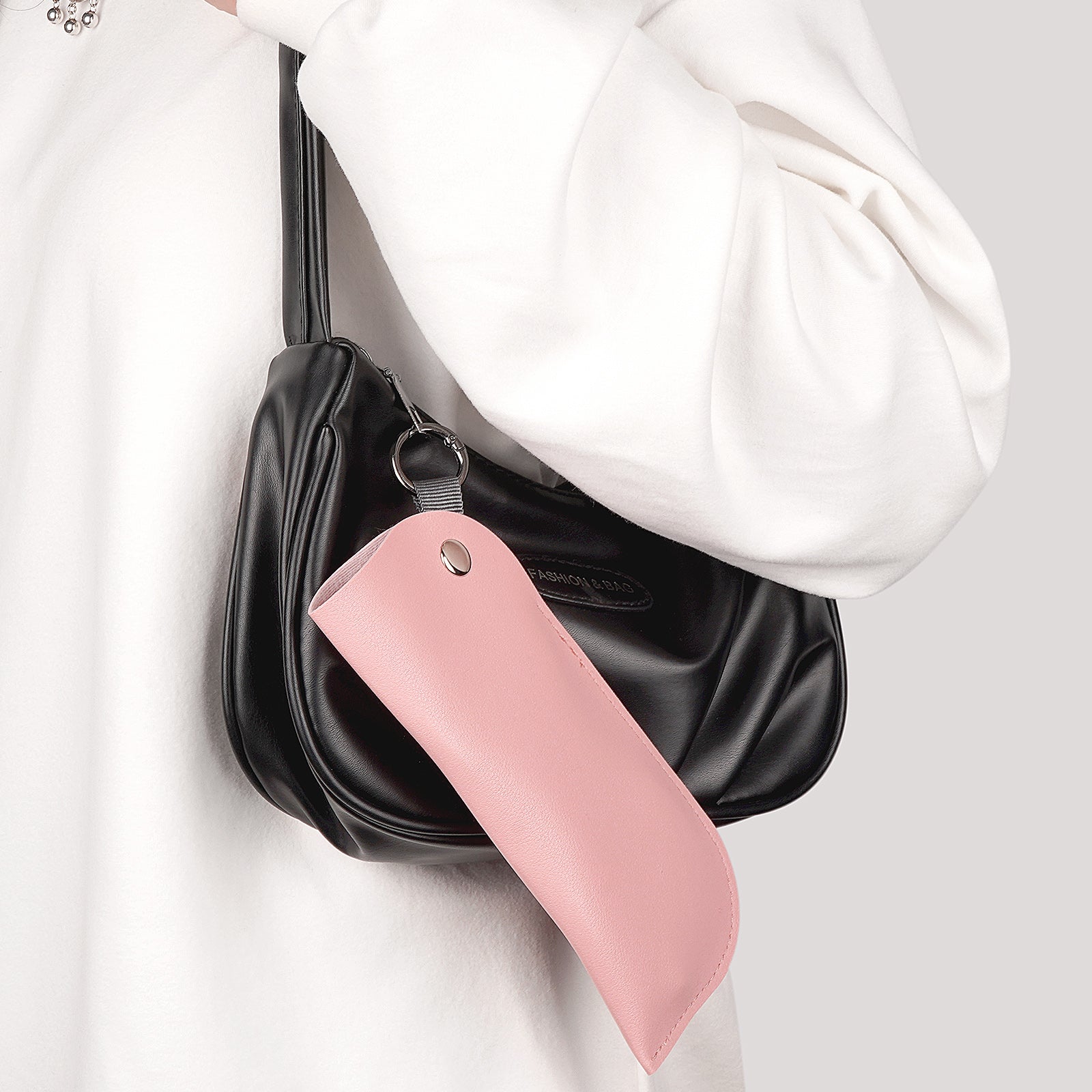 Extra Large Sunglasses Pouch Case with Hook Ring, Vegan Leather Oversized Sun Glasses Organizer Soft Bag Compatible with Gucci GG0981S GG0908S GG1223S GG1370S Versace VE2255 (XXL, Pink)