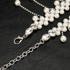 Plus Size Chain Belt for Women, Silver and White Faux Pearl Waist Belt, 49 Inch Adjustable Extra Long Body Decorate for Dresses, Party, Casual Wear, Fashion Jewelry Accessory
