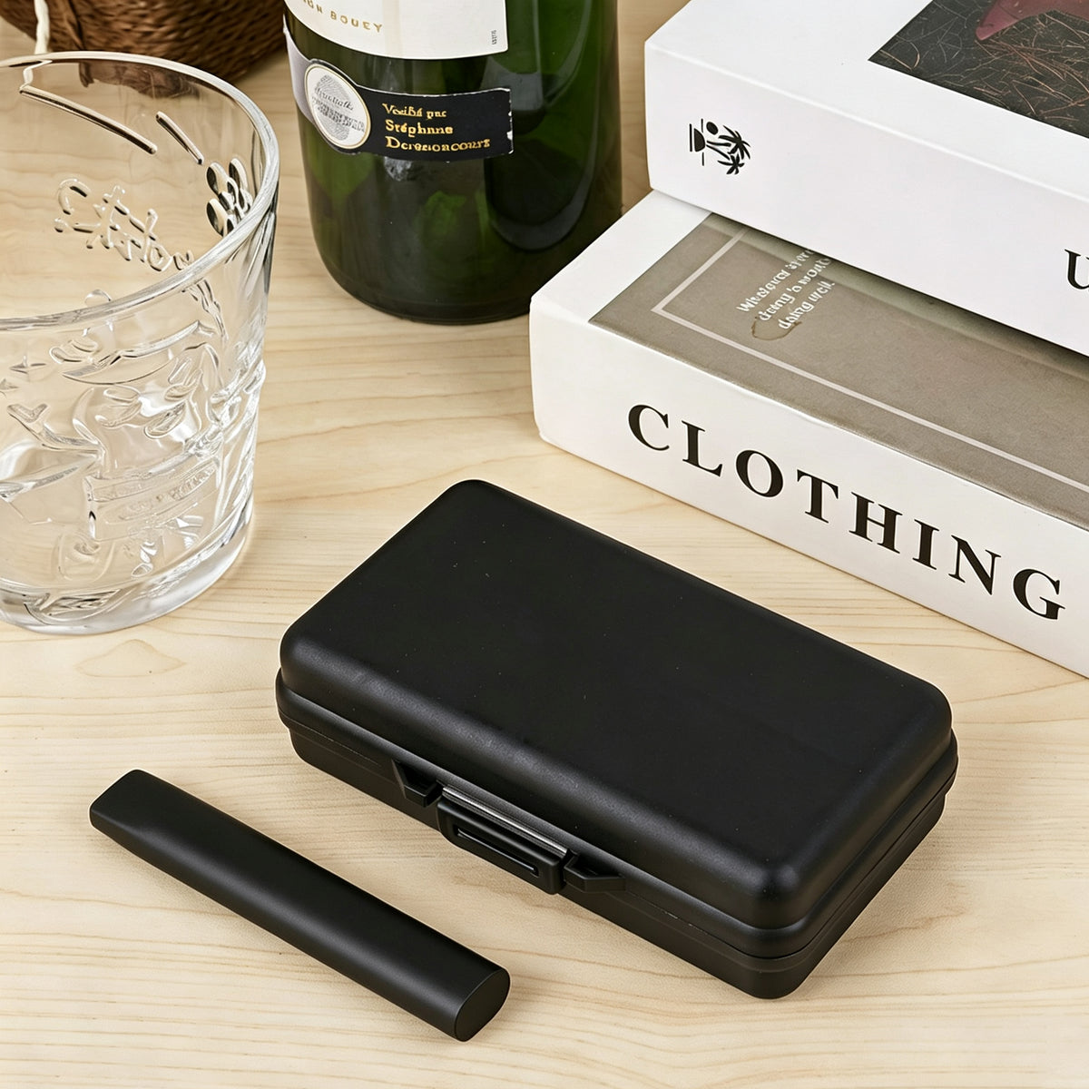 Linkidea Multi-Compartment Travel Case with Individual Clear Lids, Electronic Accessories Organizer for Cables, Earbuds, Chargers, and Small Crafts (Black)