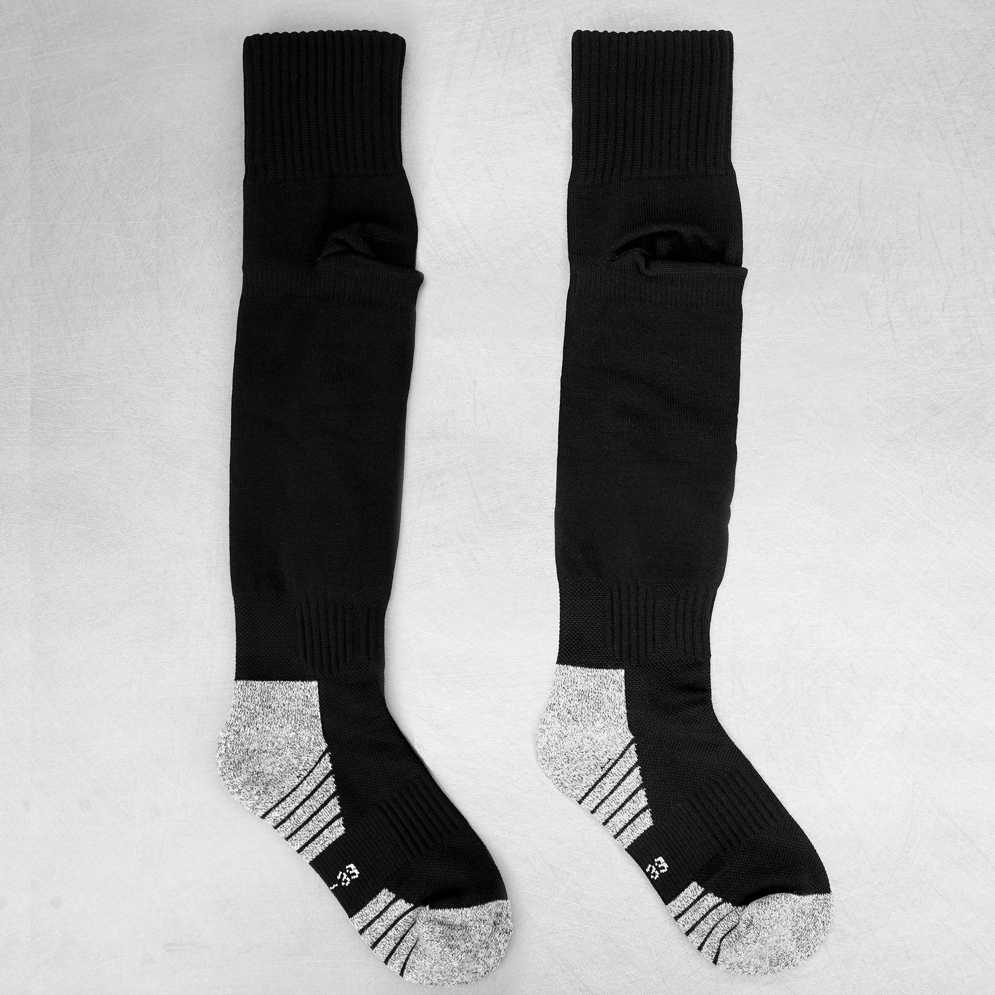 Linkidea 3 Pairs Soccer Socks with Built-in Shin Guard Pockets for Kids, Knee High Soccer Socks Avoid Shin Guards Move Around, Improved Comfort (Black, Size S)