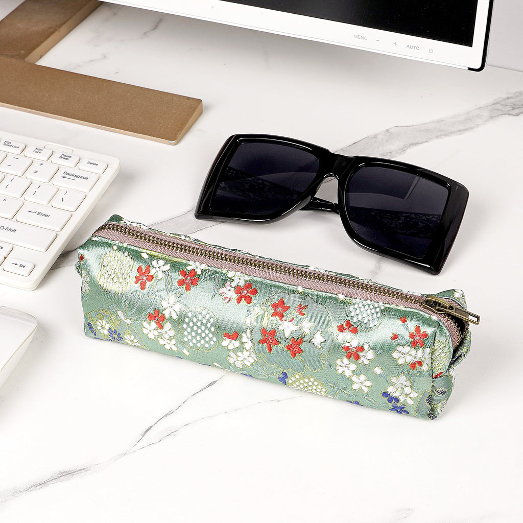 Extra Large Sunglasses Case, Oversized Eyewear Storage Organizer Pouch Soft Bag Compatible with Rayban RB4401D RBS0101S RB3825 Persol PO3350S PO3311S (Cotton-Linen, Pea Green)