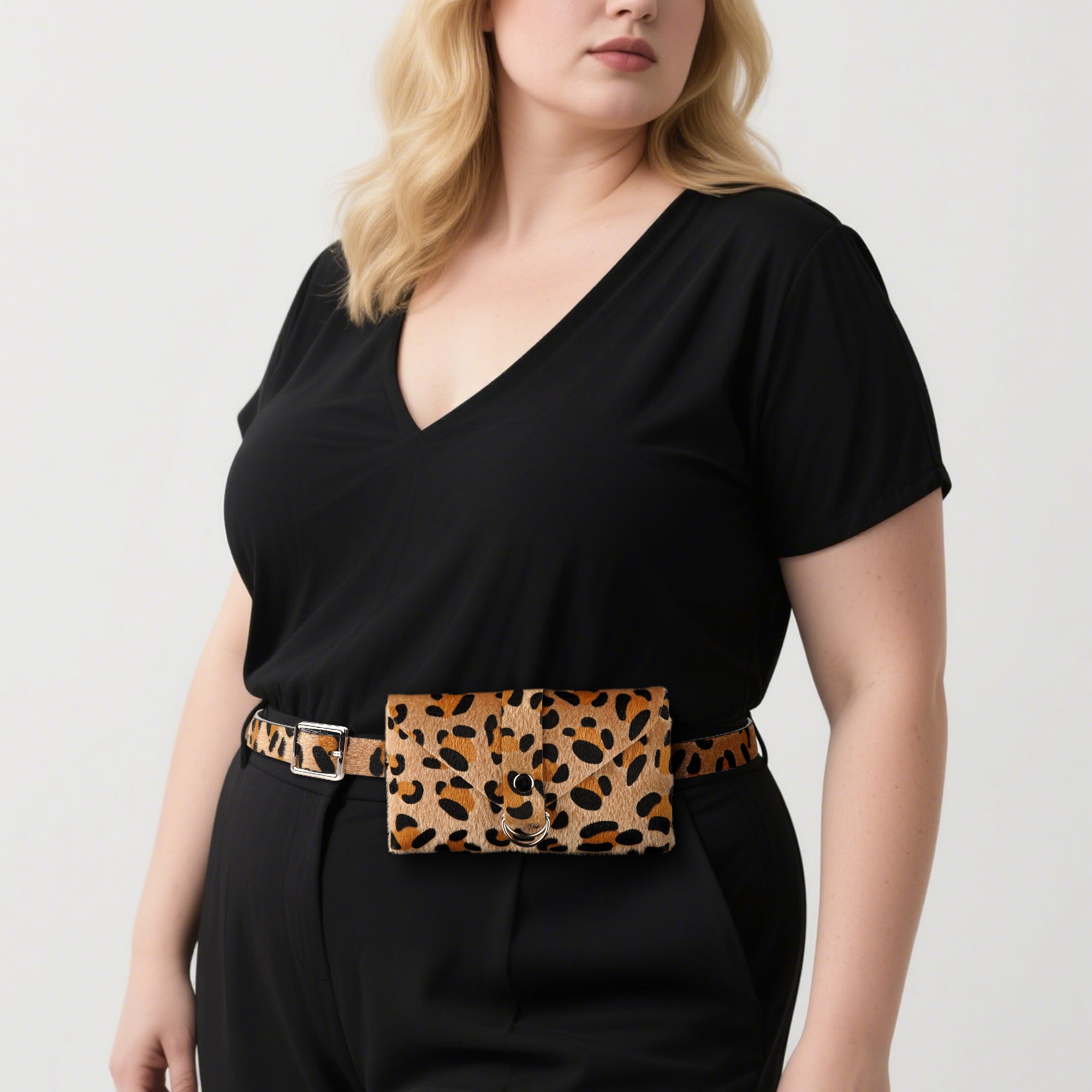 Chain Belt for Women, Leopard Brown Waist Chains with Storage Bag, 41 Inch Adjustable Chunky Body Fashion Accessory