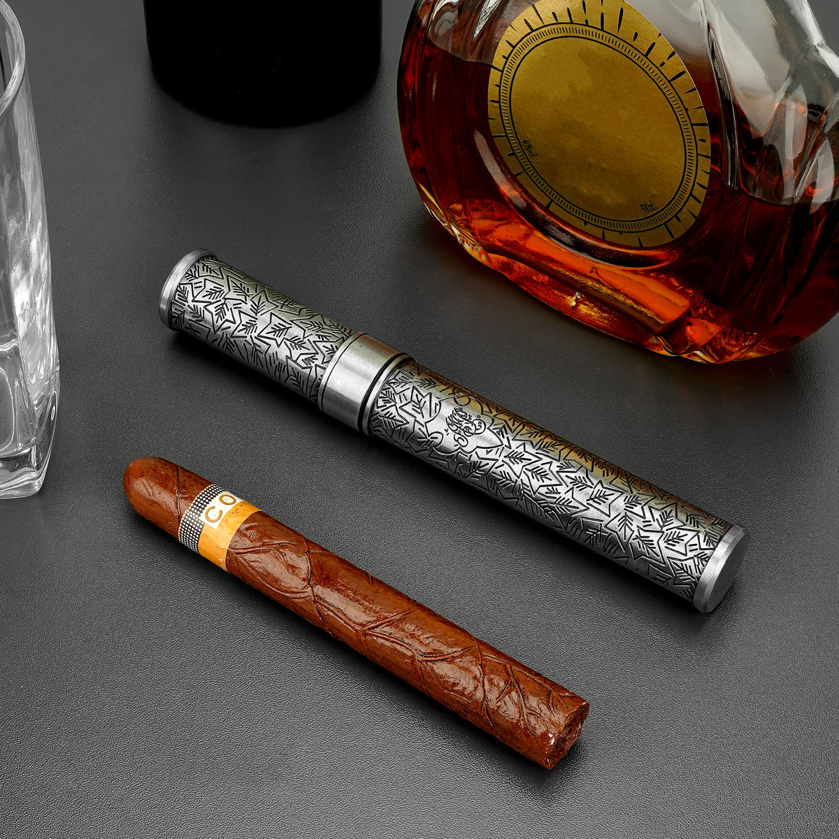 Linkidea Zinc Alloy Vintage Leaves Stripe Pattern Cigar Holder Case, Airtight Single Tube, Portable Travel Cigar Case Compatible with 50 Ring Gauge Cigars (Silver)